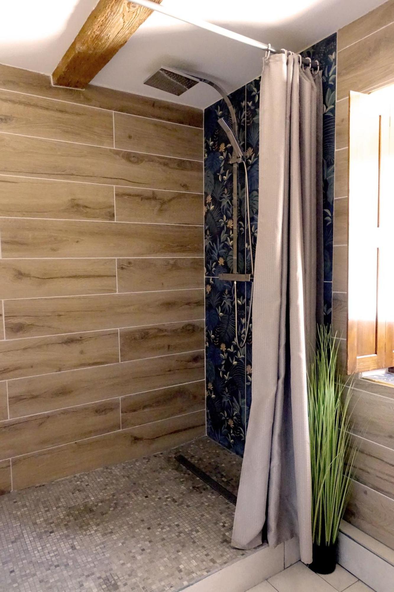 La Tour De Coron Hotel Belley Ngoại thất bức ảnh